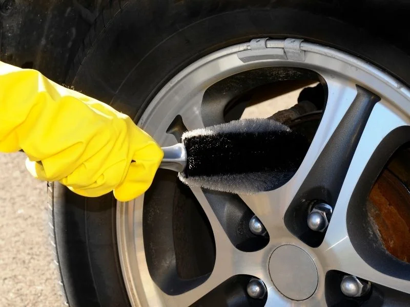 lavage_jantes_brosse